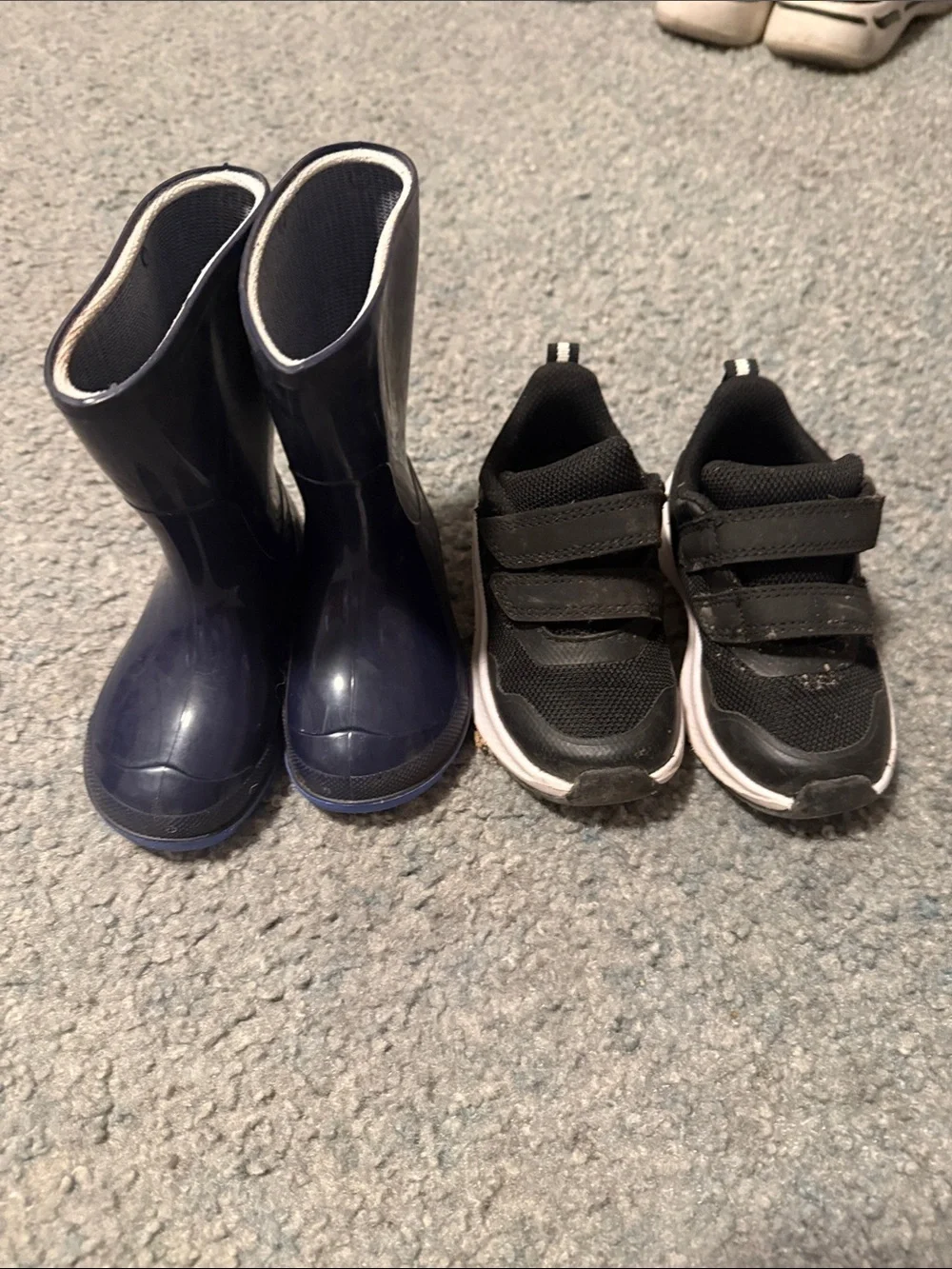 Kids Black Athletic Sneakers with Velcro Straps and rubber boots